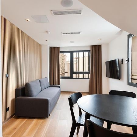 Les Suites Hcr Paris Exterior photo