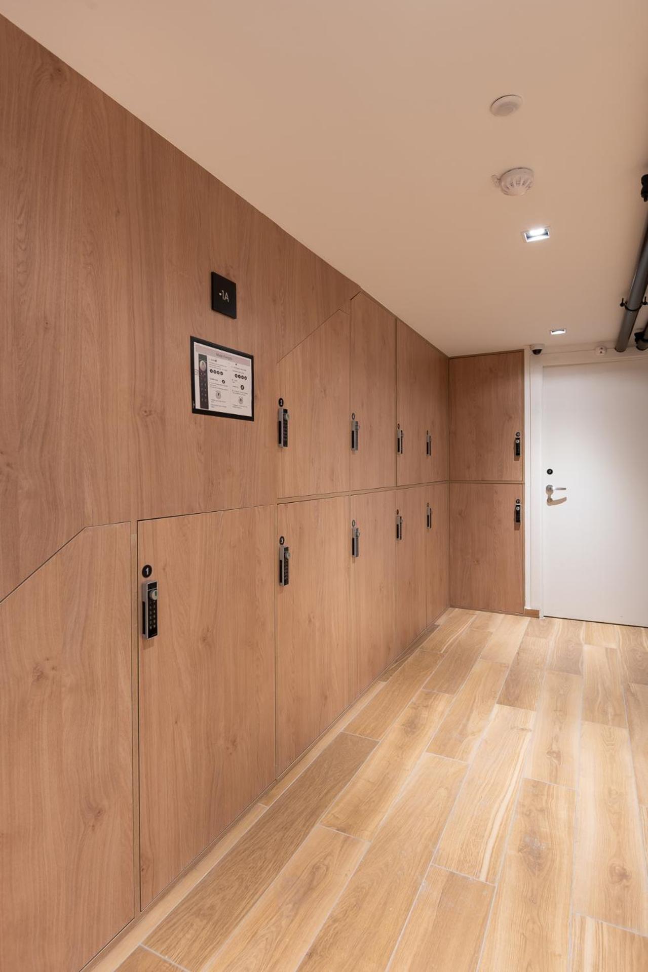 Les Suites Hcr Paris Exterior photo